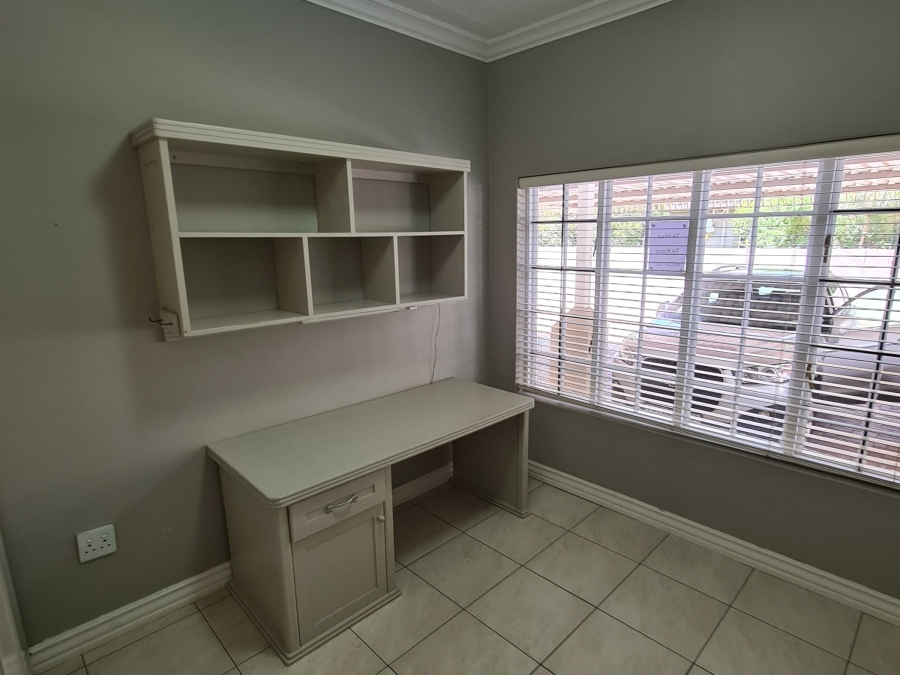 2 Bedroom Property for Sale in Die Bult North West
